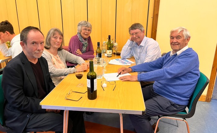 Eynsham quiz night raises £1,000 for charitable&nbsp;causes